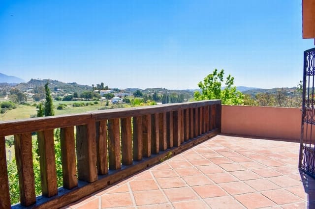 4 bedroom Villa for sale in Mijas pueblo, Mijas with pool - € 1,195,000 (Ref: 9772880)