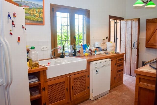 4 bedroom Villa for sale in Mijas pueblo, Mijas with pool - € 1,195,000 (Ref: 9772880)