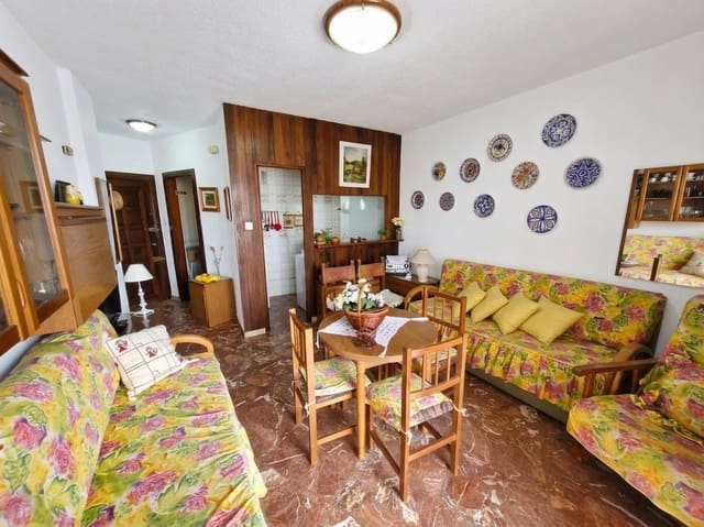 Apartment for sale in Benalmadena Costa, Benalmádena with pool - € 170,000 (Ref: 9777925)