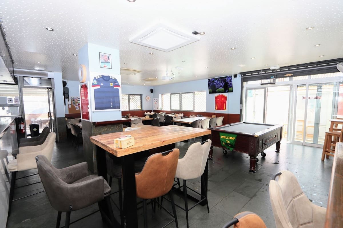 Commercial for sale in San Pedro del Pinatar - € 390,000 (Ref: 9777934)