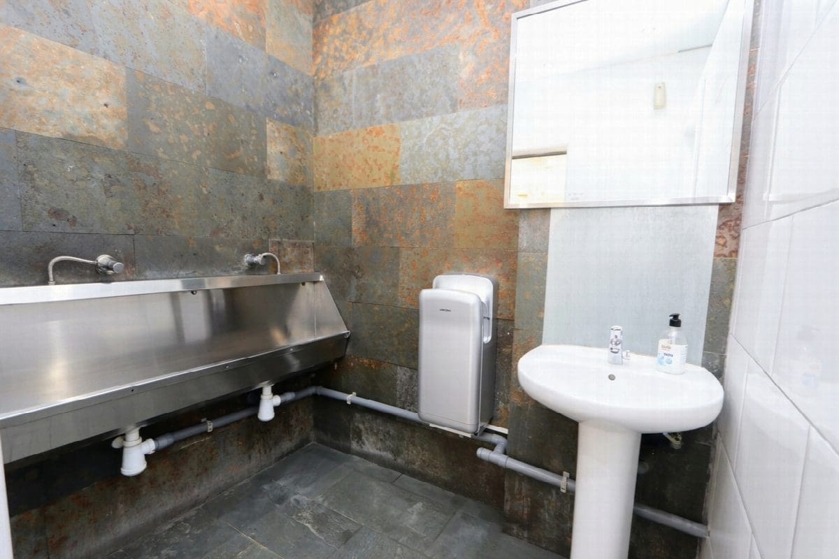 Ristorante/Bar in vendita in San Pedro del Pinatar con piscina - 390.000 € (Rif: 9777934)