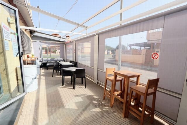 Restaurant/bar te koop in San Pedro del Pinatar ciudad, San Pedro del Pinatar met zwembad - € 390.000 (Ref: 9777934)