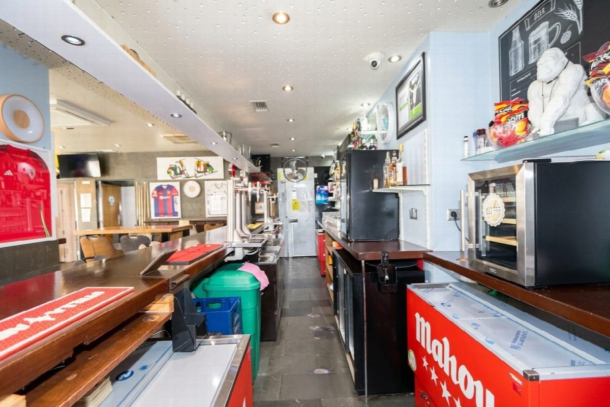 Ristorante/Bar in vendita in San Pedro del Pinatar con piscina - 390.000 € (Rif: 9777934)