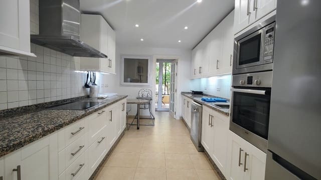 3 slaapkamer Appartement te koop in Bahia de Casares, Casares met zwembad garage - € 450.000 (Ref: 9777941)