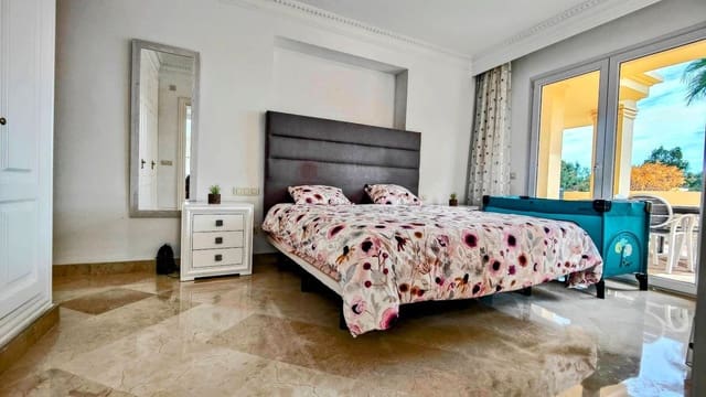 3 slaapkamer Appartement te koop in Bahia de Casares, Casares met zwembad garage - € 450.000 (Ref: 9777941)