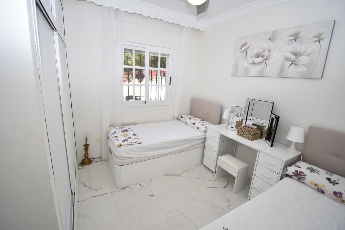 3 makuuhuone Maalaistalo myytävänä paikassa Coin mukana uima-altaan 
autotalli - 565 000 € (Ref: 9781325)