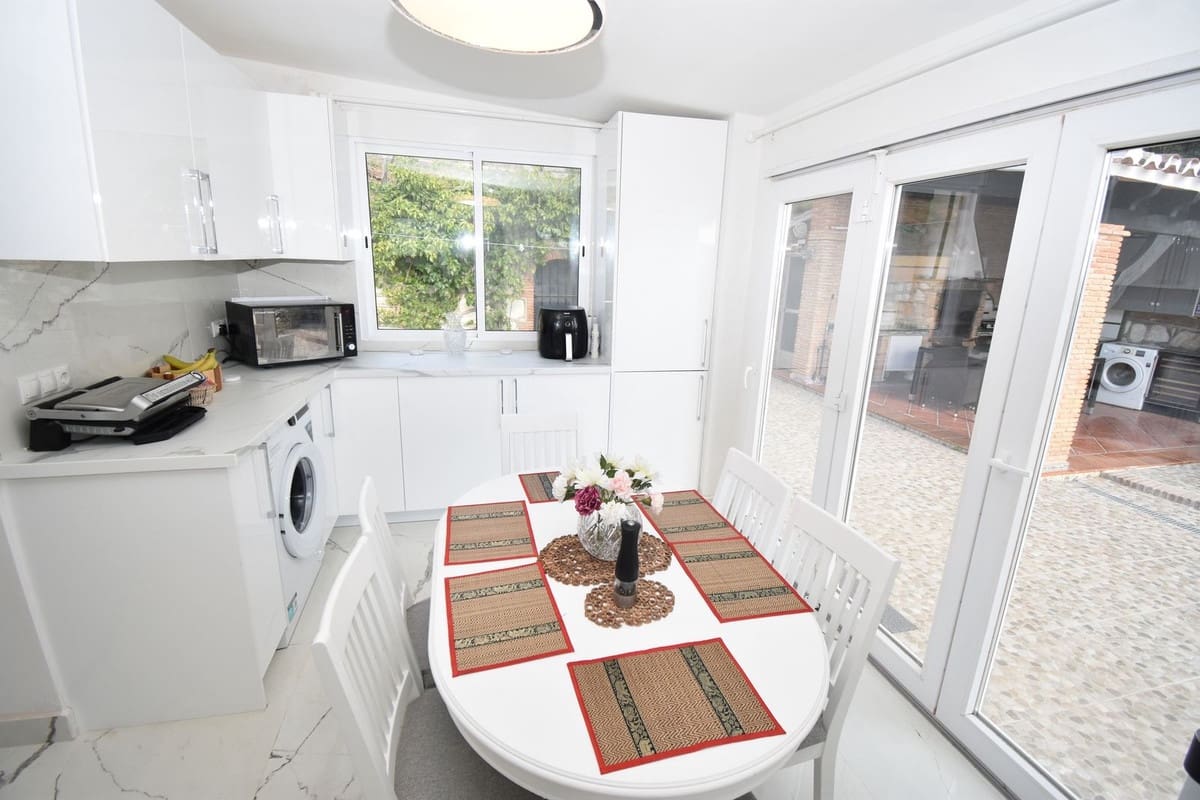 3 makuuhuone Maalaistalo myytävänä paikassa Coin mukana uima-altaan 
autotalli - 565 000 € (Ref: 9781325)