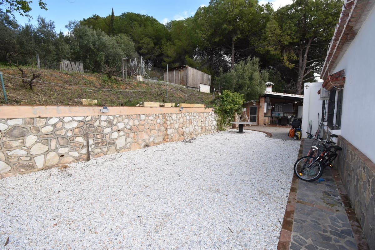 3 makuuhuone Maalaistalo myytävänä paikassa Coin mukana uima-altaan 
autotalli - 565 000 € (Ref: 9781325)