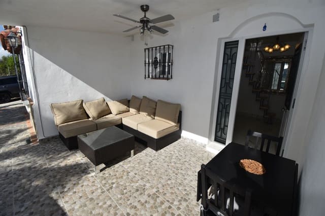 3 sypialnia Finka/Dom wiejski na sprzedaż w Coín z basenem garażem - 565 000 € (Ref: 9781325)