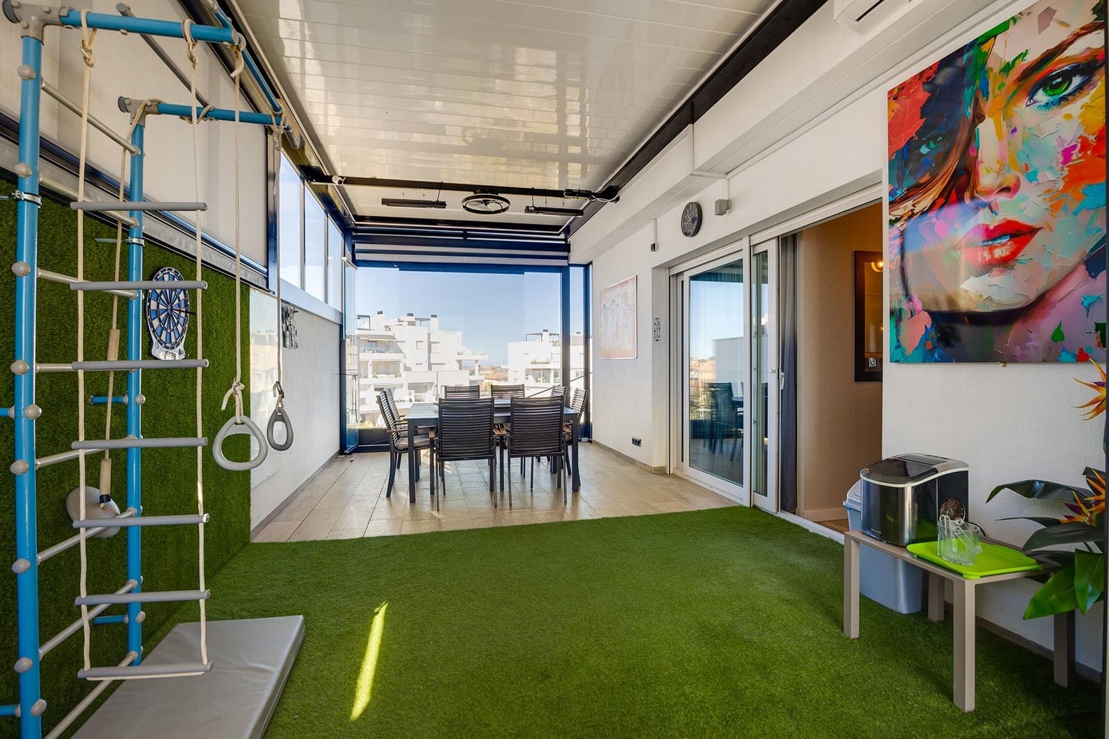 3 quarto Penthouse para venda em Orihuela Costa com piscina garagem - 599 000 € (Ref: 9781347)