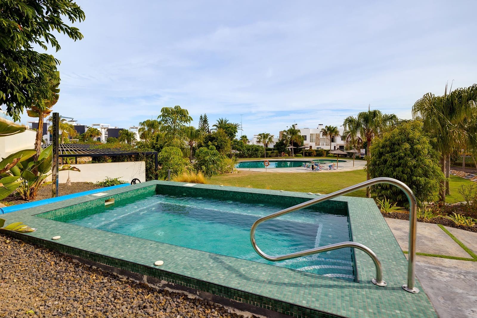 3 quarto Penthouse para venda em Orihuela Costa com piscina garagem - 599 000 € (Ref: 9781347)