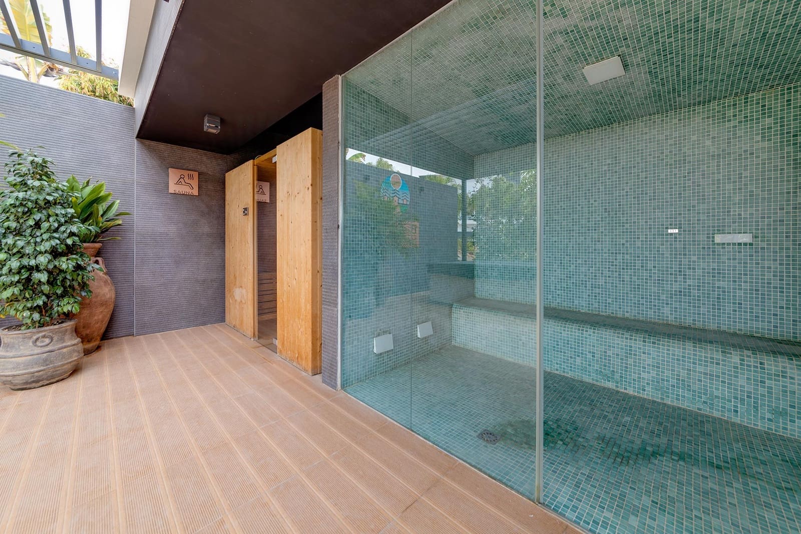 3 quarto Penthouse para venda em Orihuela Costa com piscina garagem - 599 000 € (Ref: 9781347)