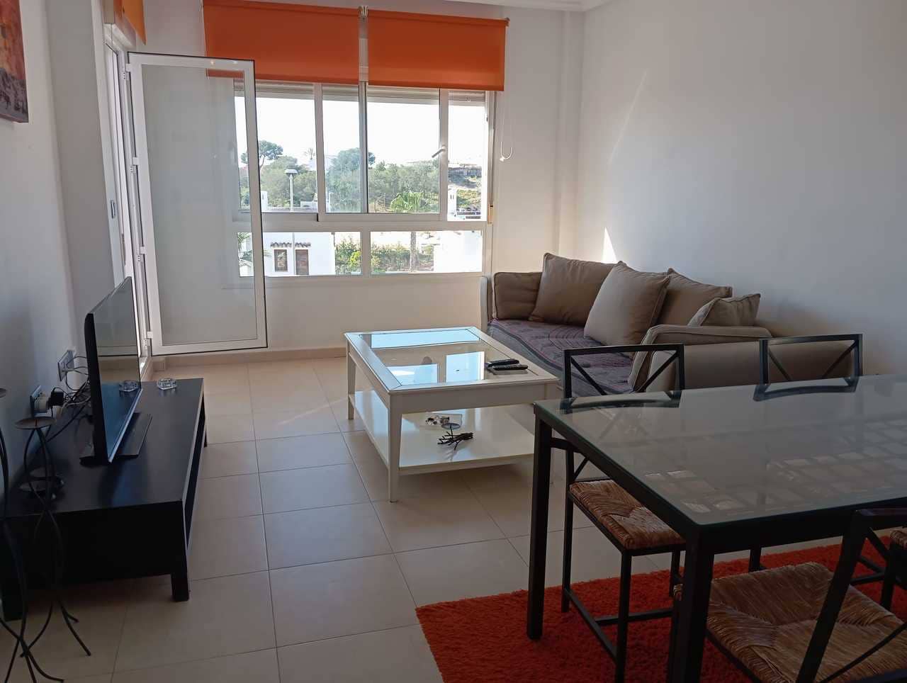 2 bedroom Apartment for sale in Villamartin with garage - € 190,000 (Ref: 9781350)