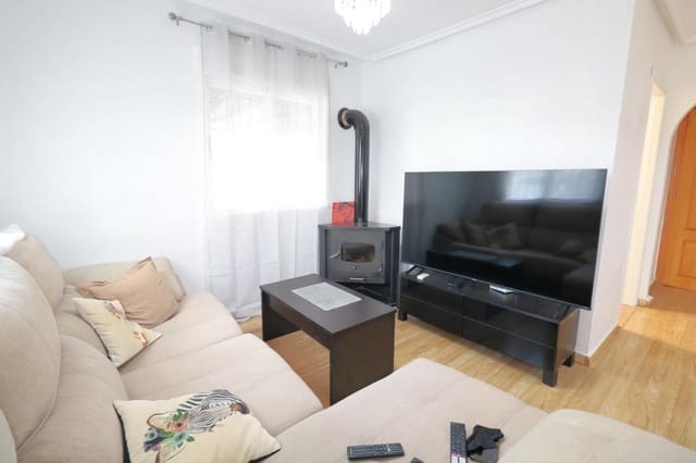 3 chambre Maison de Ville à vendre à El Chaparral - La Siesta - La Torreta, Torrevieja avec piscine - 228 000 € (Ref: 9781357)