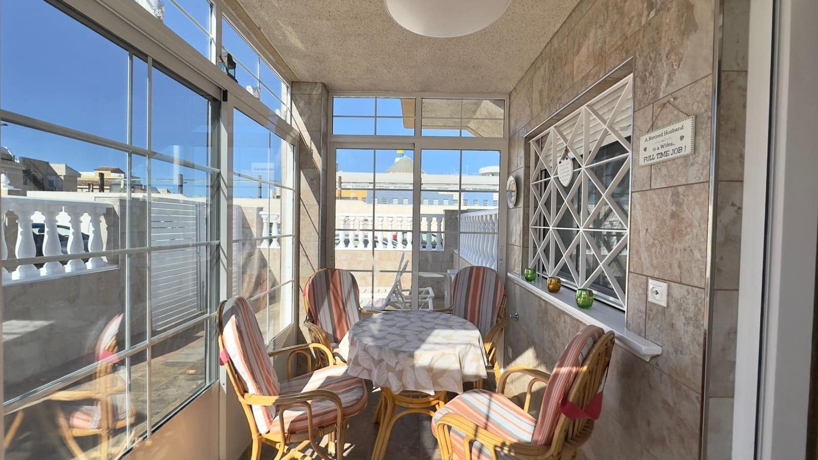 2 slaapkamer Bungalow te koop in Torrevieja met zwembad - € 197.900 (Ref: 9781358)