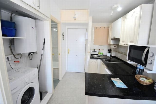 Apartment for sale in Benalmadena Costa, Benalmádena - € 225,000 (Ref: 9783672)