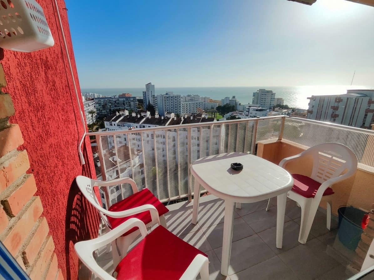 Apartment for sale in Benalmadena Costa - € 225,000 (Ref: 9783672)