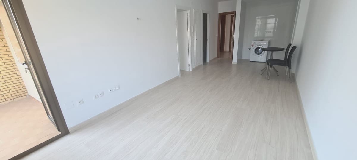 1 slaapkamer Appartement te koop in Fuengirola met zwembad - € 335.000 (Ref: 9783674)