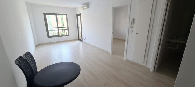1 slaapkamer Appartement te koop in Zona Puerto Deportivo, Fuengirola met zwembad - € 335.000 (Ref: 9783674)