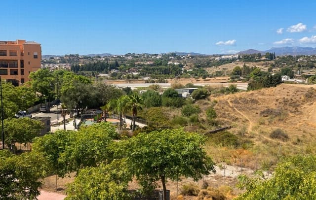 Building Plot for sale in Zona Puerto Deportivo, Fuengirola - € 350,000 (Ref: 9783675)