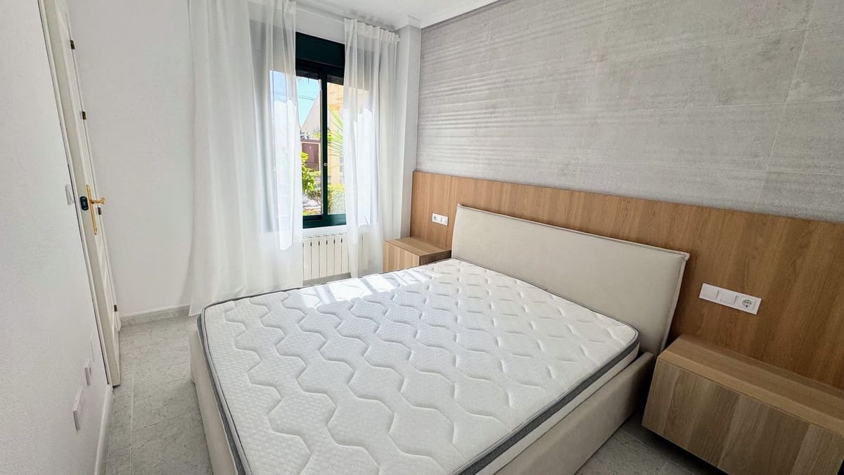 2 sypialnia Apartament na sprzedaż w Villamartin z basenem garażem - 220 000 € (Ref: 9783678)