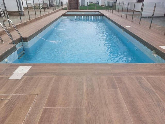 2 slaapkamer Appartement te koop in Lo Pagan, San Pedro del Pinatar met zwembad - € 245.000 (Ref: 9783696)