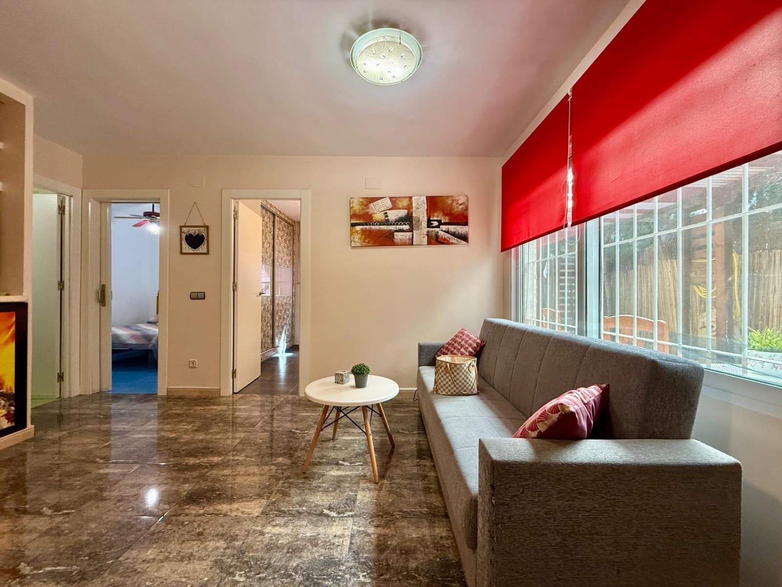 Casa de 3 habitaciones en Torrevieja en venta con piscina - 230.000 € (Ref: 9783699)