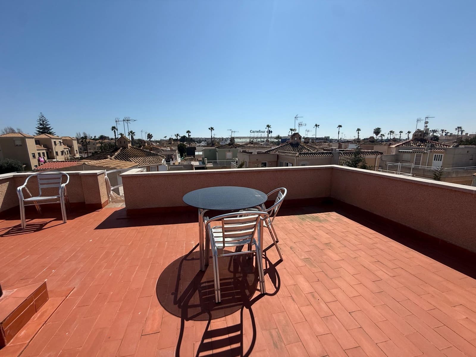Casa de 3 habitaciones en Torrevieja en venta con piscina - 230.000 € (Ref: 9783699)