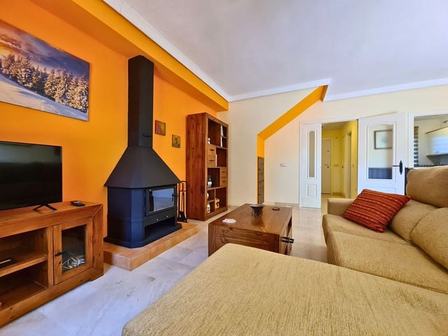 3 camera da letto Casa in vendita in La Duquesa / Puerto de la Duquesa, Manilva con piscina garage - 369.000 € (Rif: 9783705)