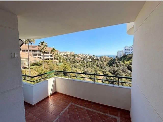 3 chambre Appartement à vendre à Riviera del Sol, Mijas avec piscine garage - 315 000 € (Ref: 9788273)