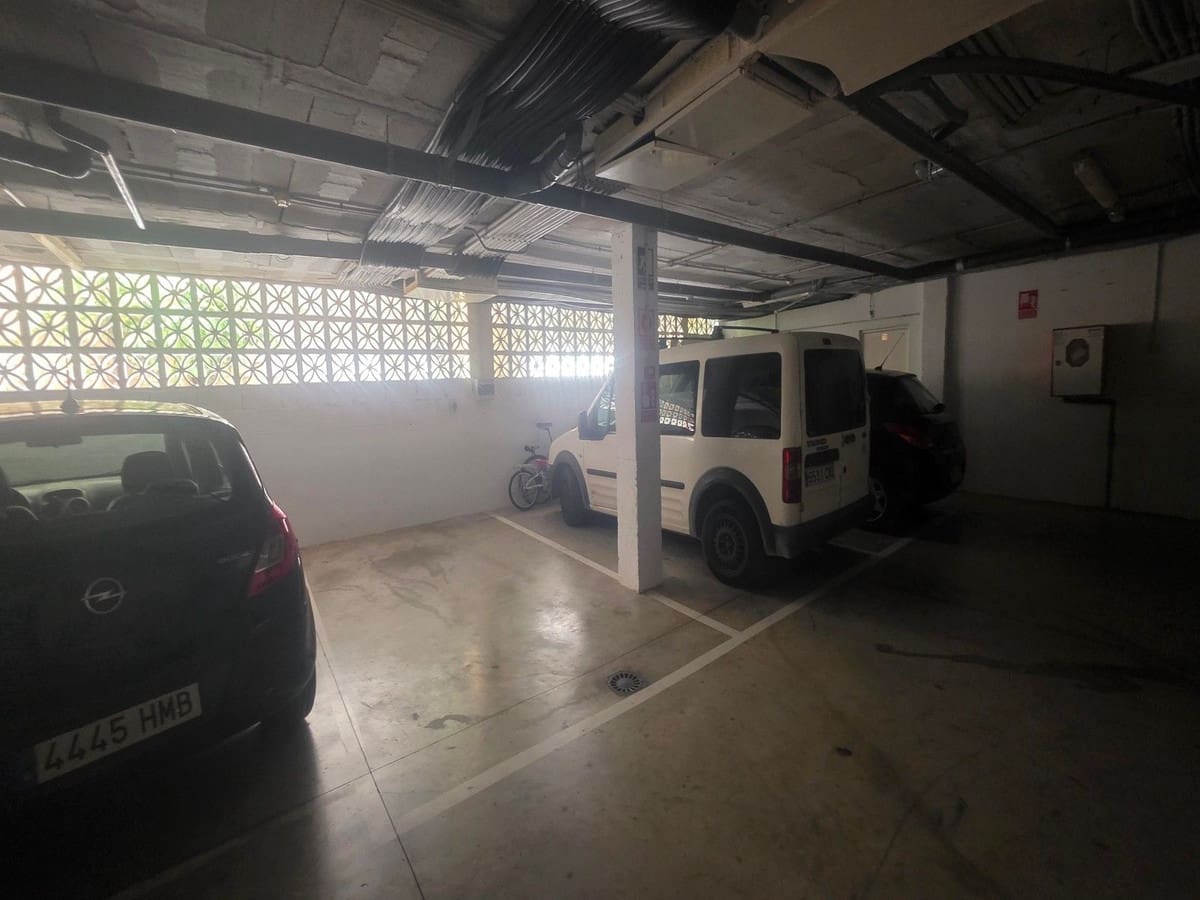 3 sypialnia Apartament na sprzedaż w Mijas z basenem garażem - 335 000 € (Ref: 9788274)