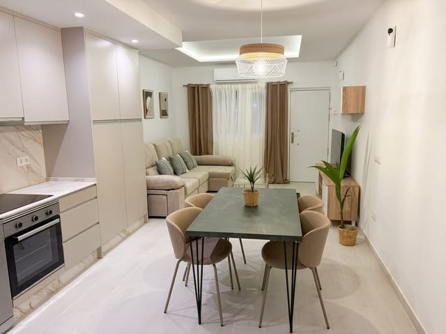 1 bedroom Apartment for sale in Torremolinos - € 300,000 (Ref: 9788275)
