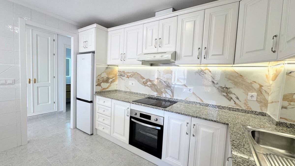 2 Zimmer Apartment zu verkaufen in Campoamor mit Pool Garage - 249.000 € (Ref: 9788278)