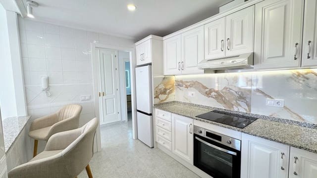 2 slaapkamer Appartement te koop in Campoamor, Orihuela met zwembad garage - € 220.000 (Ref: 9788278)