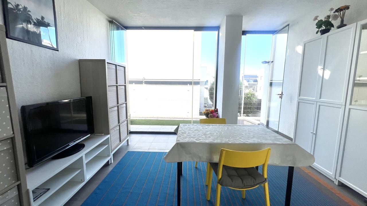 2 slaapkamer Appartement te koop in La Zenia met garage - € 275.000 (Ref: 9788280)