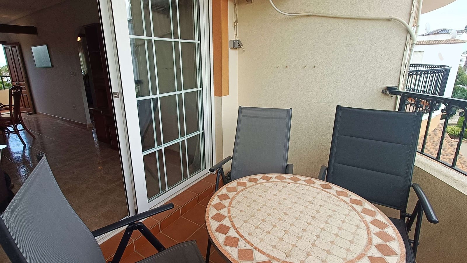 2 Zimmer Apartment zu verkaufen in Villamartin mit Pool - 164.999 € (Ref: 9788282)