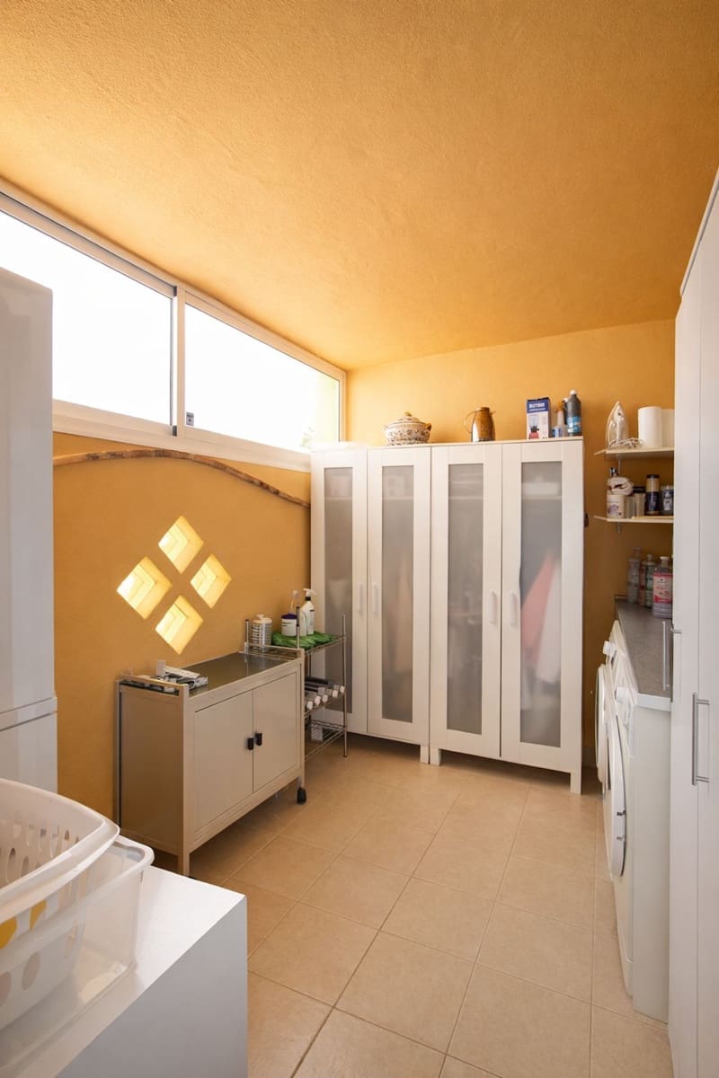 3 chambre Penthouse à vendre à Elviria - 599 000 € (Ref: 9788284)