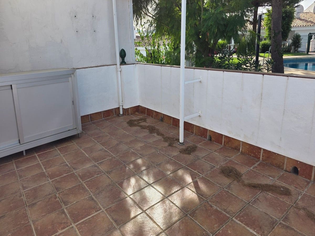 3 makuuhuone Rivitalo myytävänä paikassa Mijas Costa mukana 
autotalli - 425 000 € (Ref: 9788287)