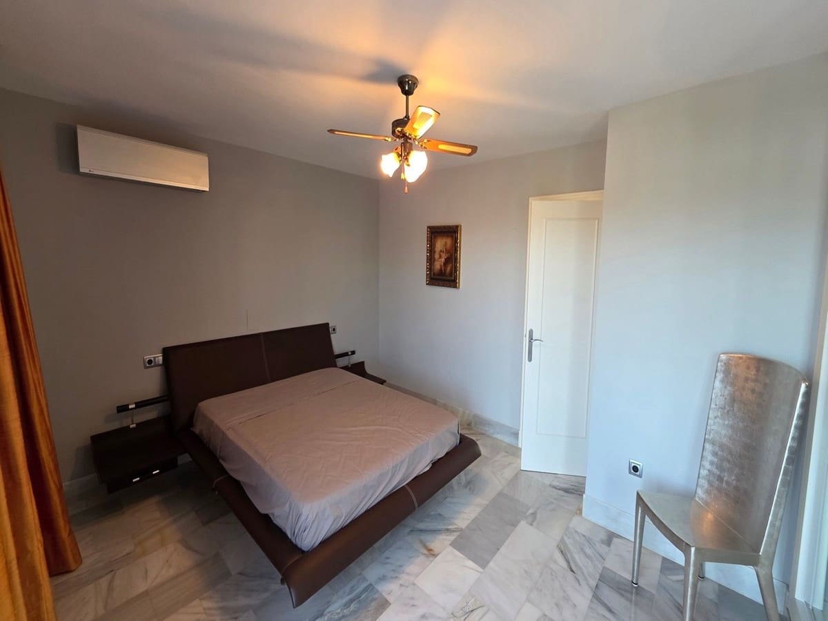 3 makuuhuone Rivitalo myytävänä paikassa Mijas Costa mukana 
autotalli - 425 000 € (Ref: 9788287)