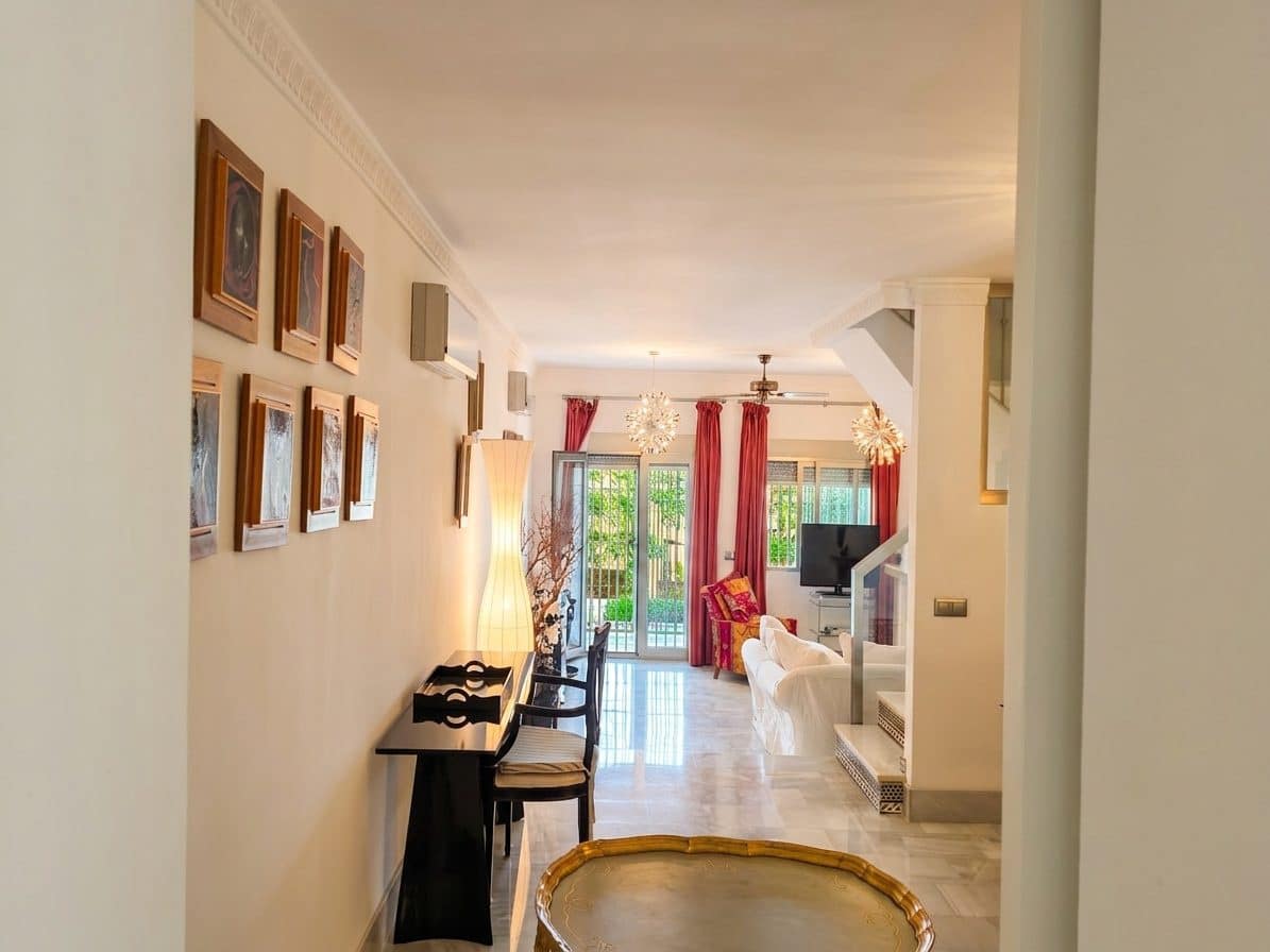3 chambre Villa/Maison à vendre à Mijas Costa avec garage - 405 000 € (Ref: 9788287)