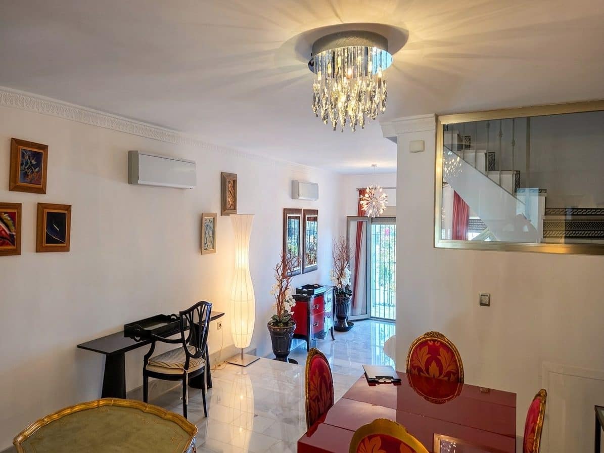 3 chambre Villa/Maison à vendre à Mijas Costa avec garage - 405 000 € (Ref: 9788287)