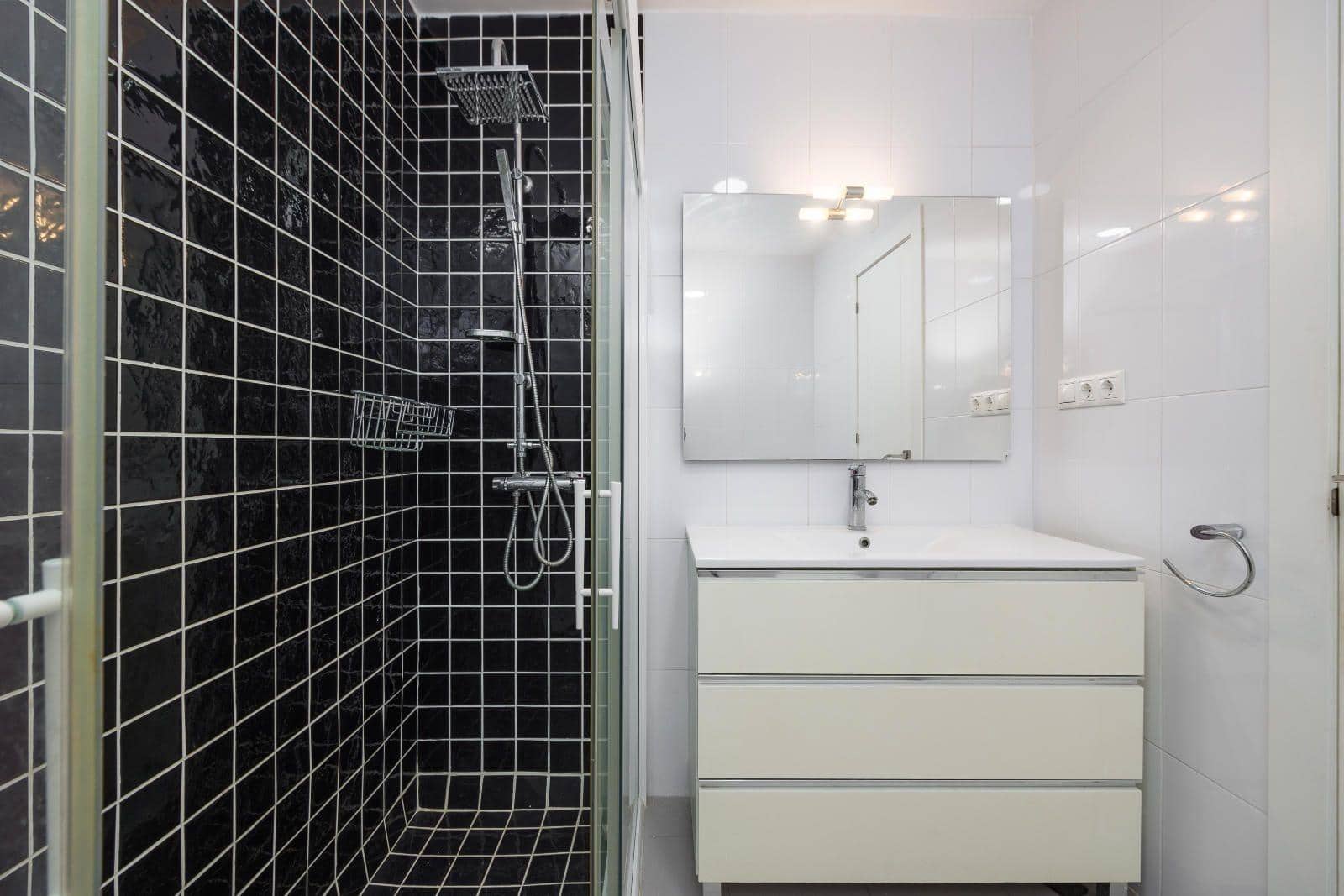 Apartamento de 2 habitaciones en Torrevieja en venta - 229.969 € (Ref: 9790899)