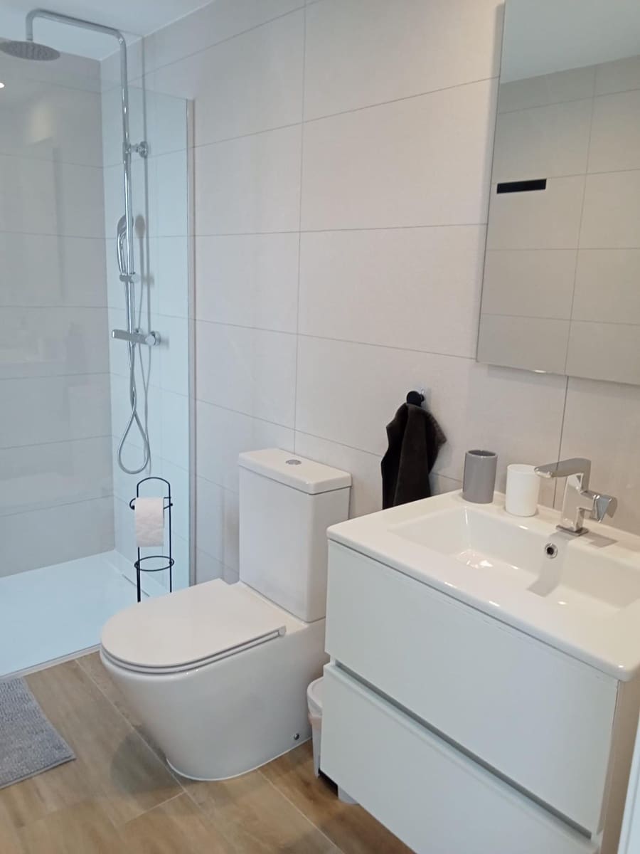 2 soverom Leilighet til salgs i Torrevieja med svømmebasseng - € 539 000 (Ref: 9790909)