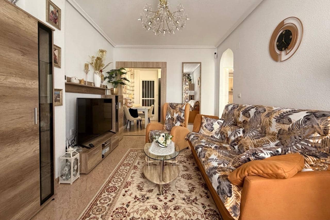 2 Zimmer Apartment zu verkaufen in Torrevieja mit Pool - 160.000 € (Ref: 9790910)