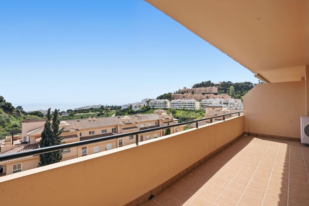 2 chambre Appartement à vendre à Mijas Costa avec piscine garage - 299 950 € (Ref: 9790912)