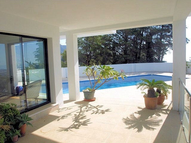 3 sovrum Villa till salu i Mijas med pool garage - 1 445 000 € (Ref: 9790914)