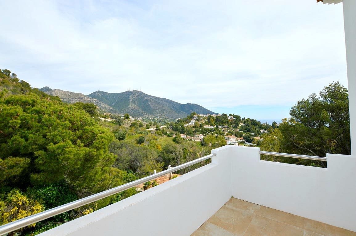 3 sovrum Villa till salu i Mijas med pool garage - 1 445 000 € (Ref: 9790914)