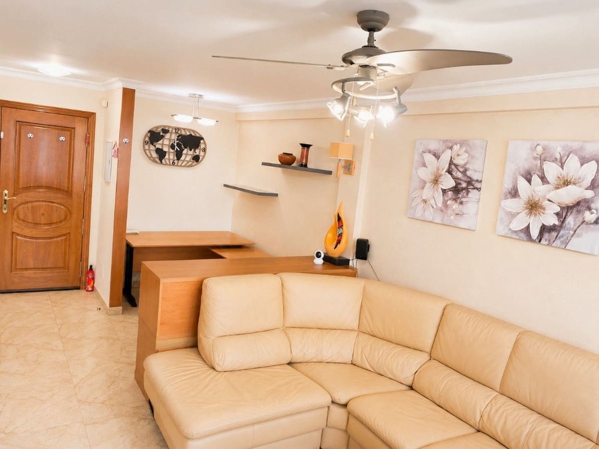 Apartamento de 2 habitaciones en Mijas Costa en venta con garaje - 325.000 € (Ref: 9794409)