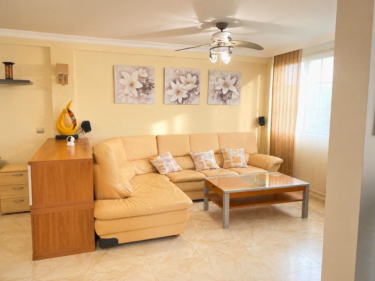 Apartamento de 2 habitaciones en Mijas Costa en venta con garaje - 325.000 € (Ref: 9794409)