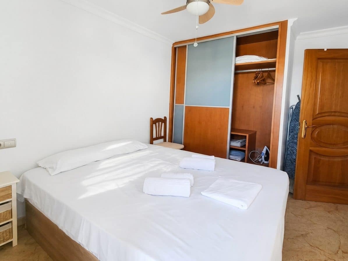 2 bedroom Apartment for sale in Mijas Costa with garage - € 325,000 (Ref: 9794409)